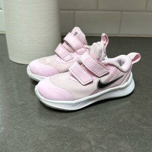 Nike Kids Pink and White Velcro Sneakers